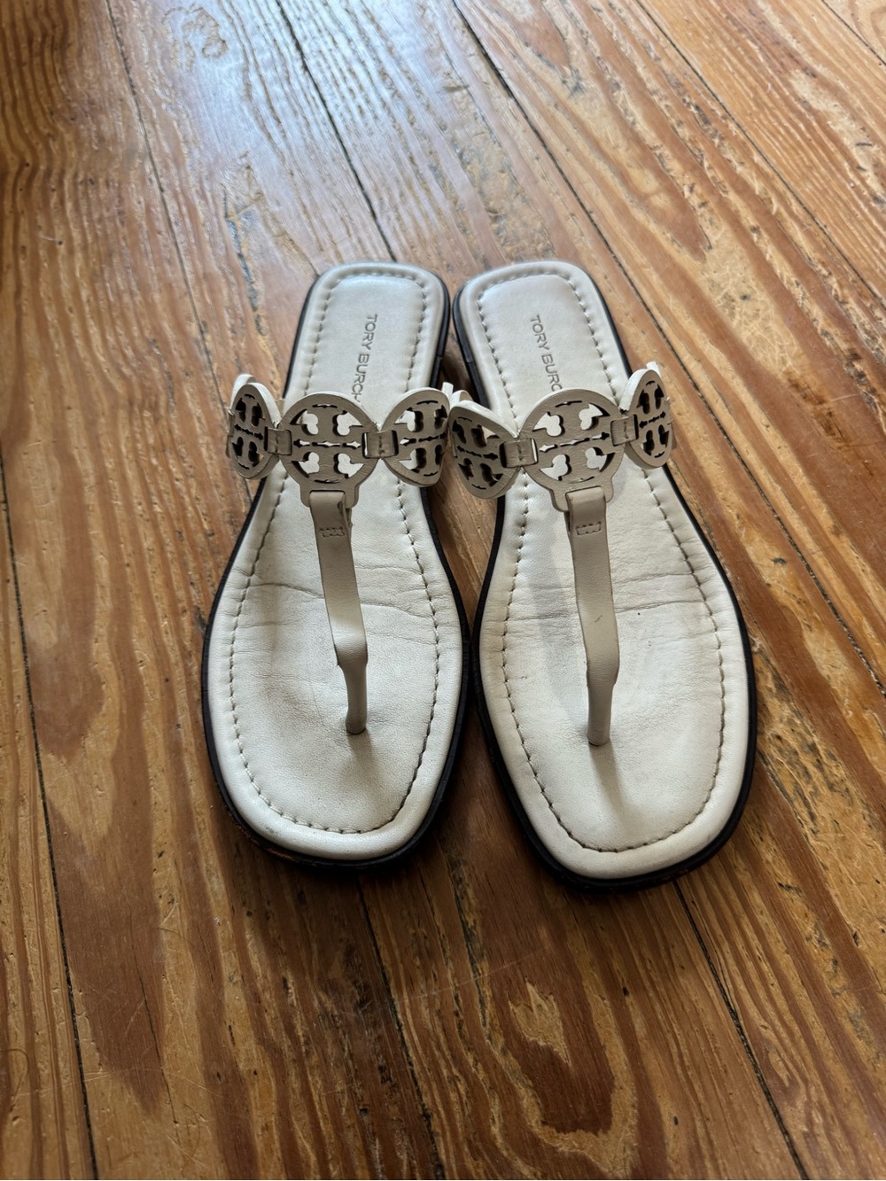 Tory Burch Tiny Miller Thong Sandal Leather - Picture 2 of 3